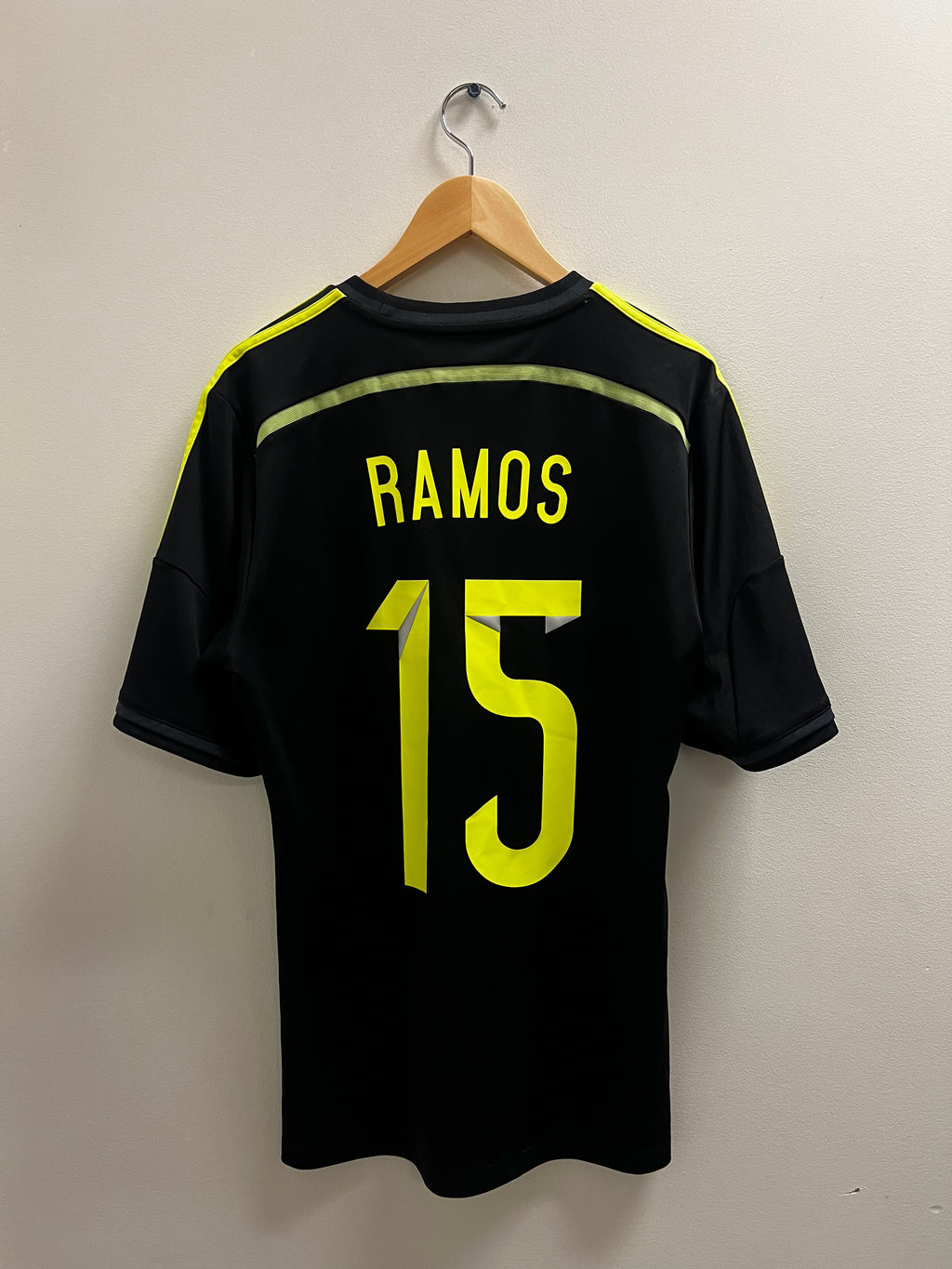 Adidas Spain 2014 World Cup Away Jersey – Sergio Ramos #15