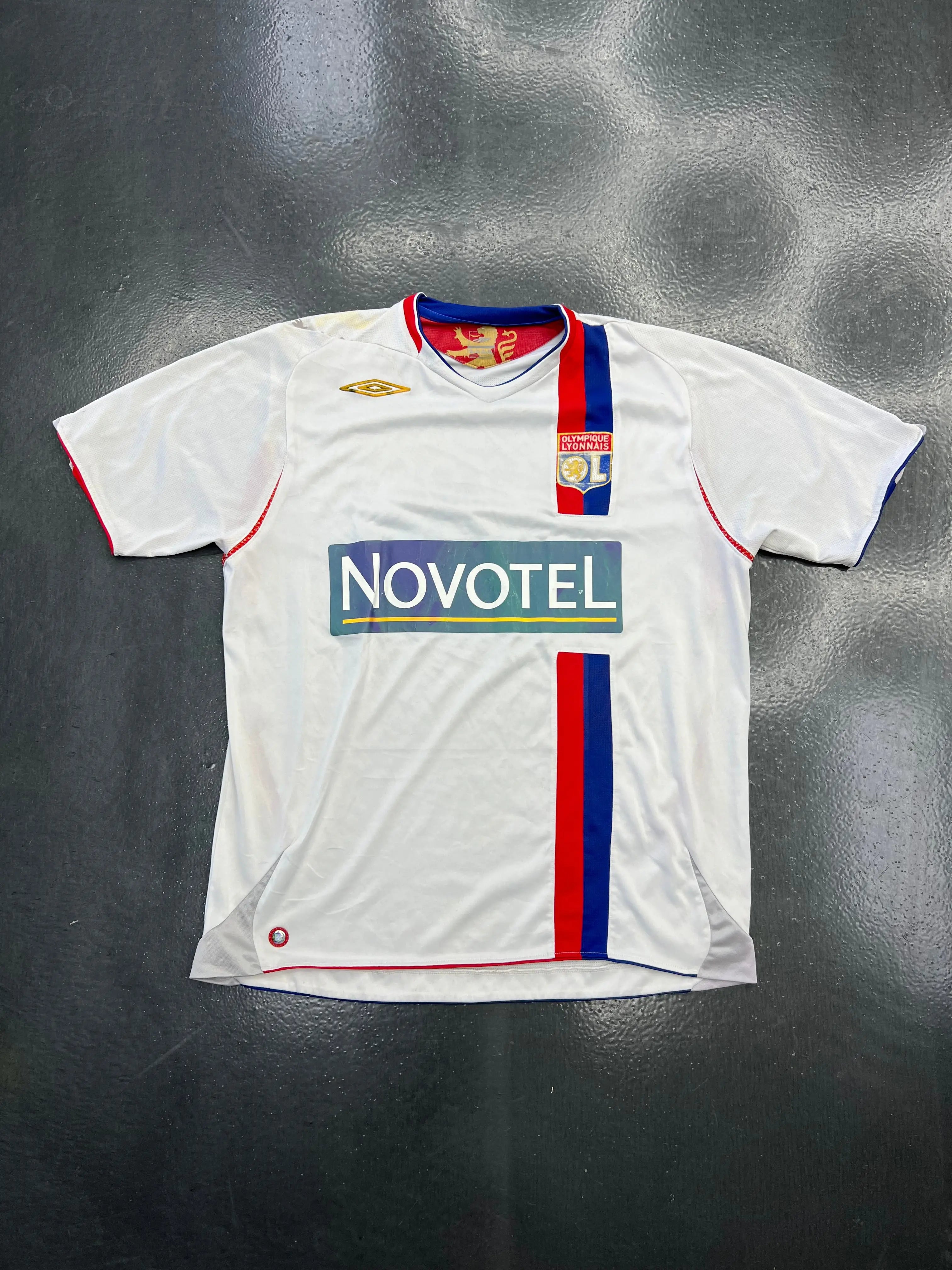 Umbro Olympique Lyonnais 2006-07 Home Jersey STA Apparel