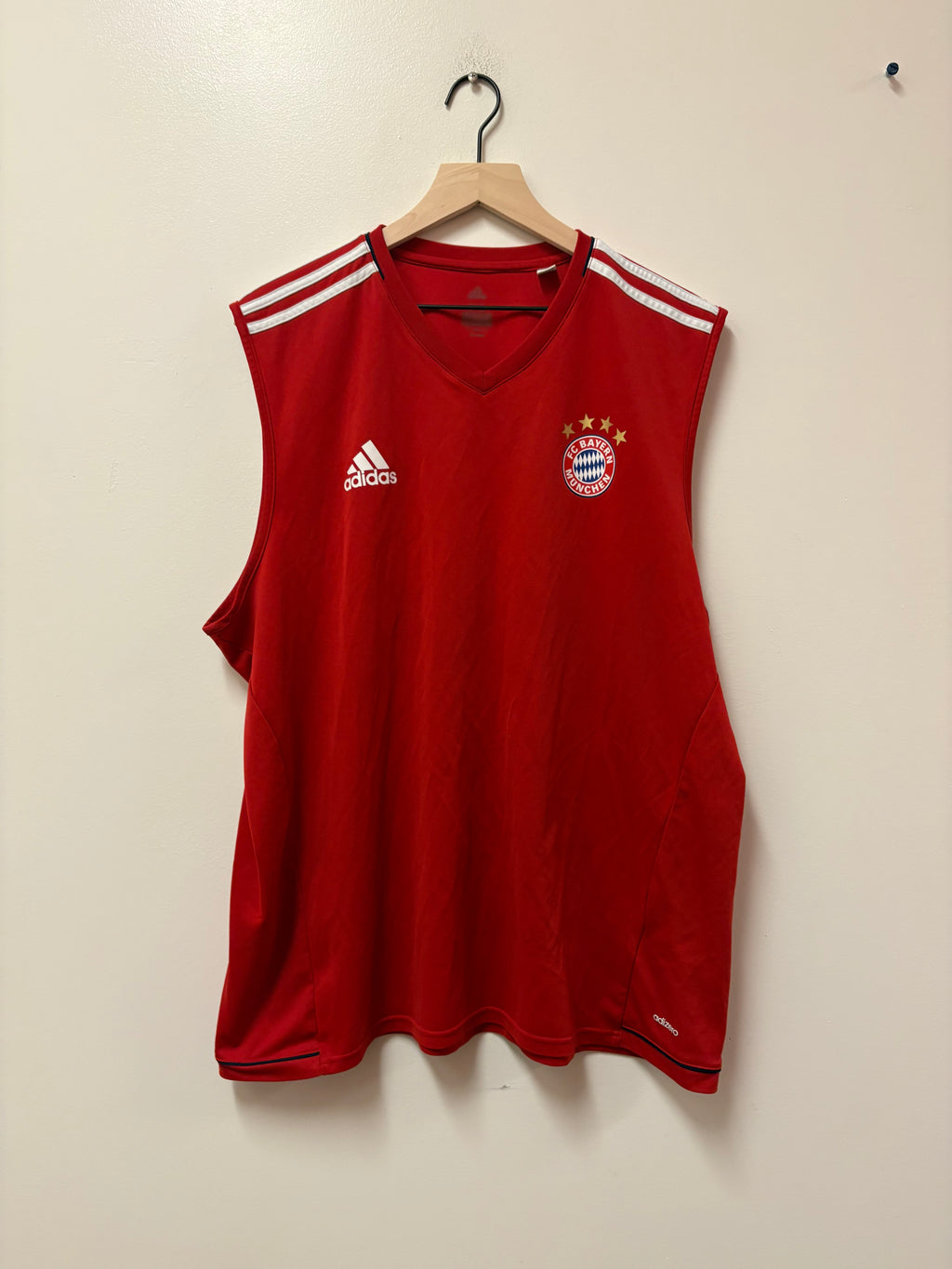 Adidas FC Bayern Munich 2017-18 Training Vest