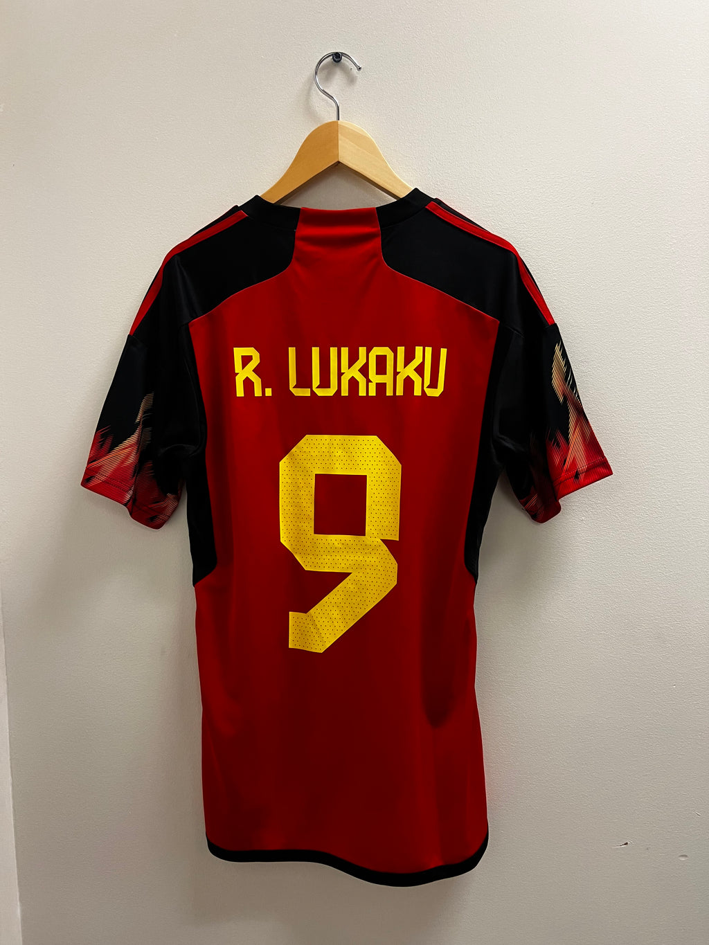 Adidas Belgium 2022 Home Jersey – Romelu Lukaku #9