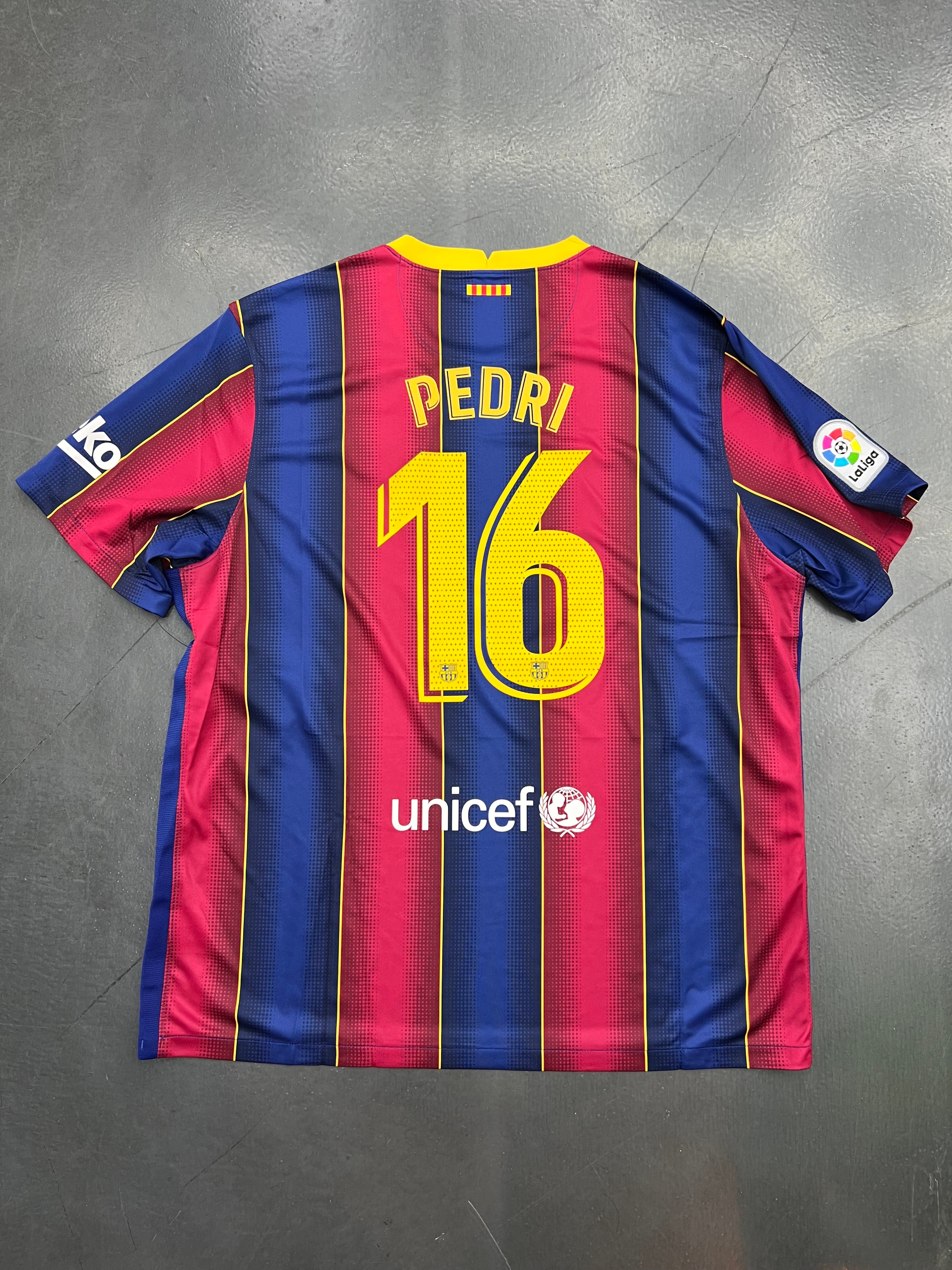 Nike FC Barcelona 2020/21 Home Jersey – Pedri #16 (BNWT)