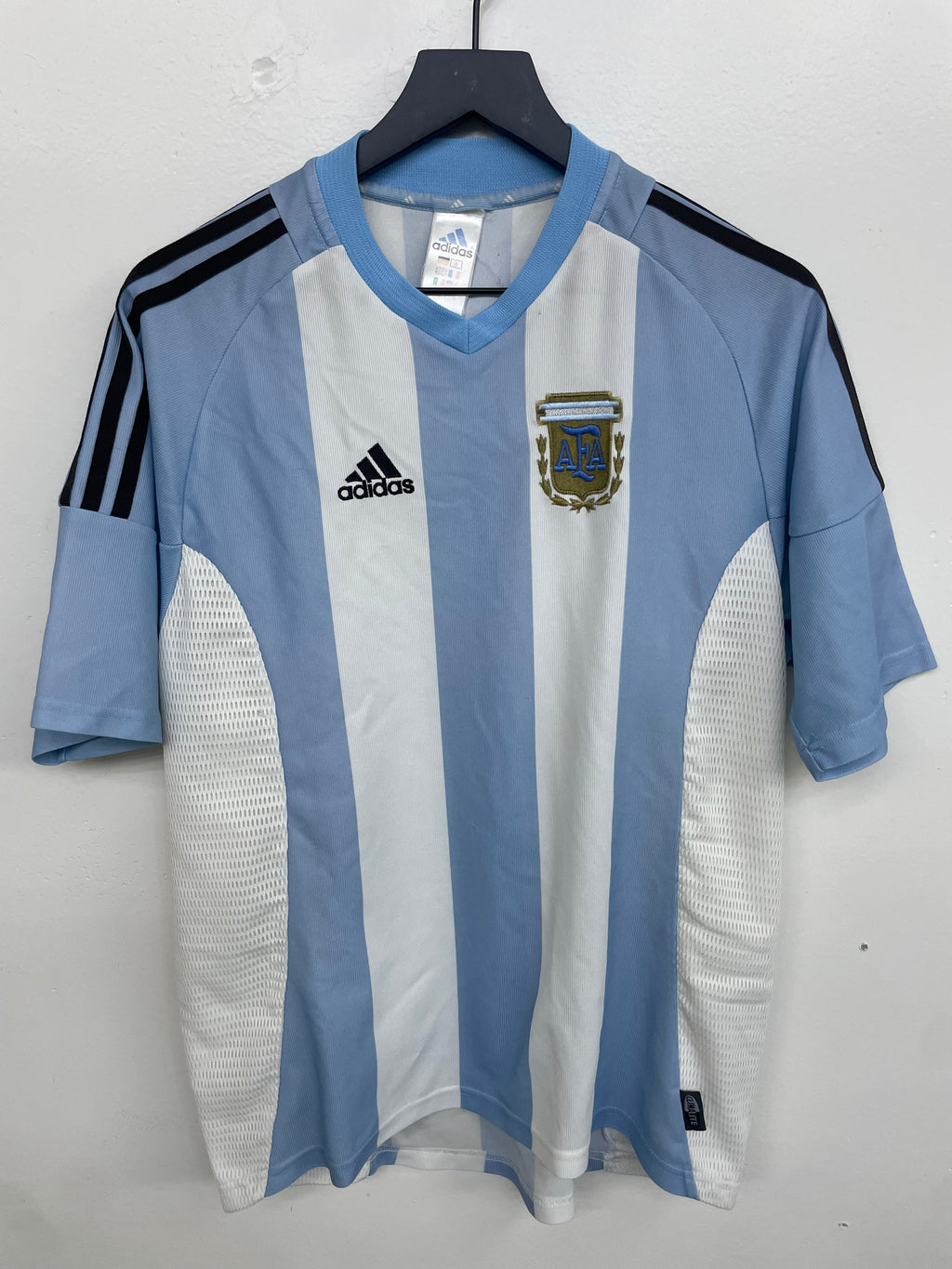 Adidas Argentina 2002-04 Home Jersey