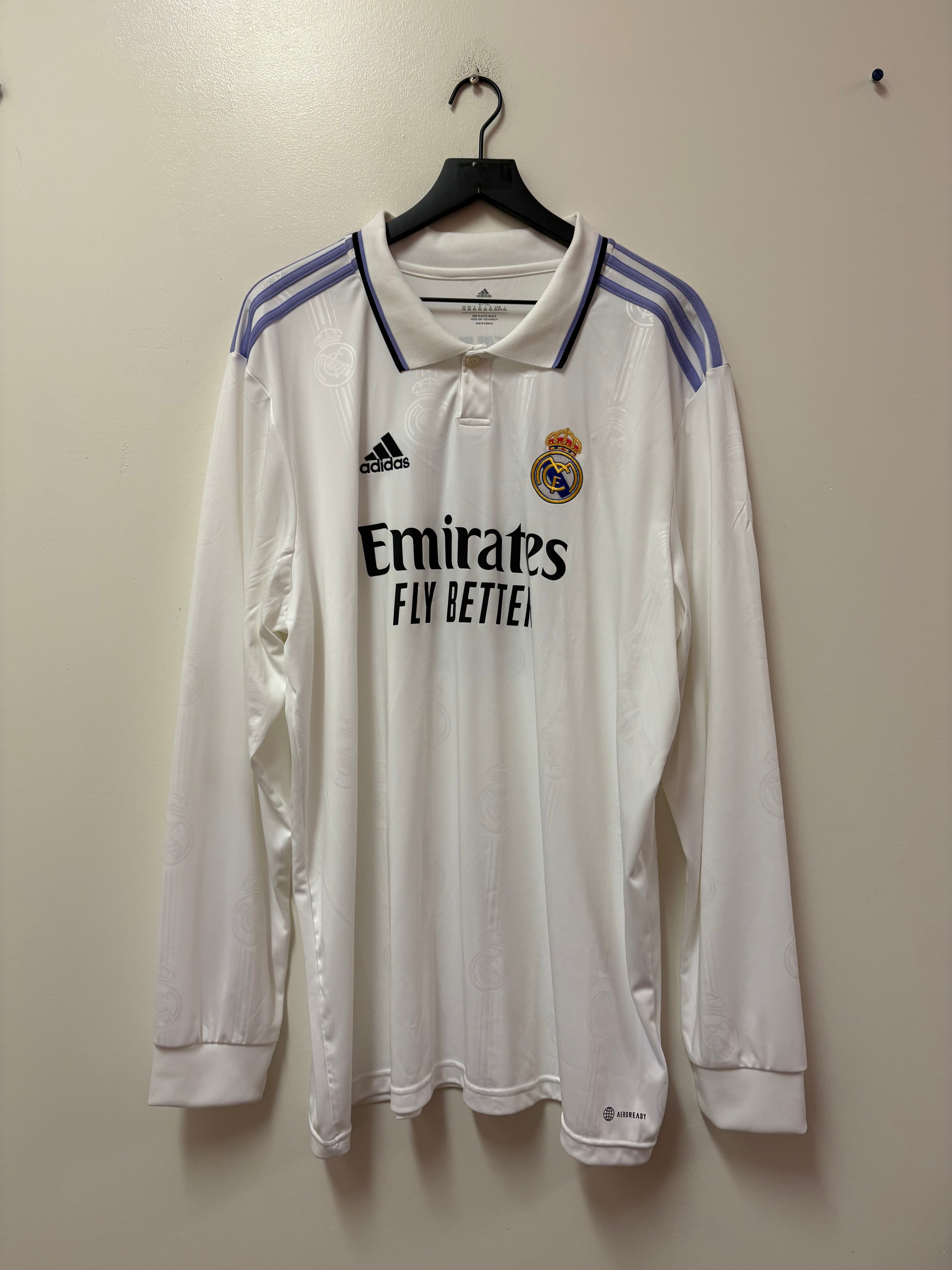Adidas Real Madrid 2022/23 Long Sleeve Home Jersey: Benzema #9