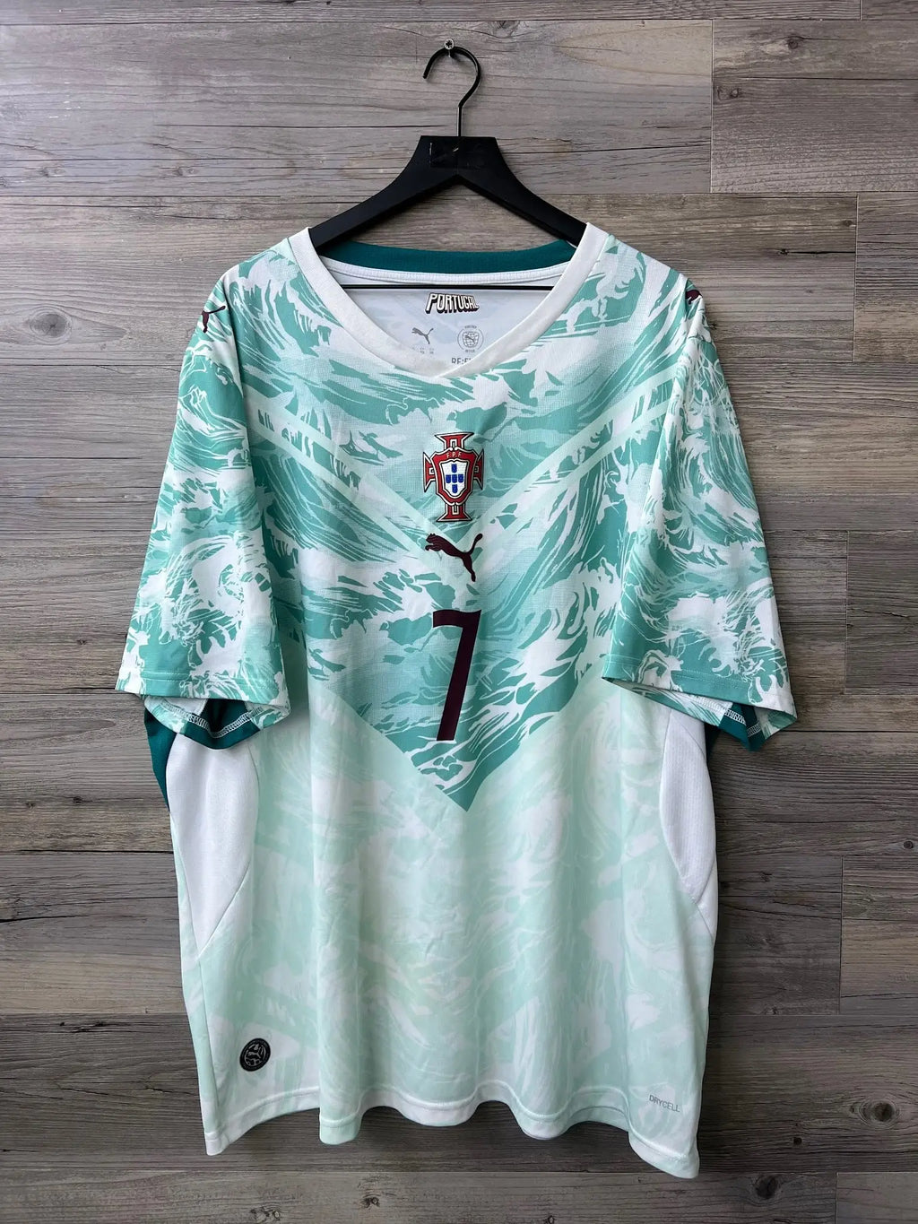 Puma Portugal 2026 Away Jersey – Cristiano Ronaldo #7 – White/Green — front