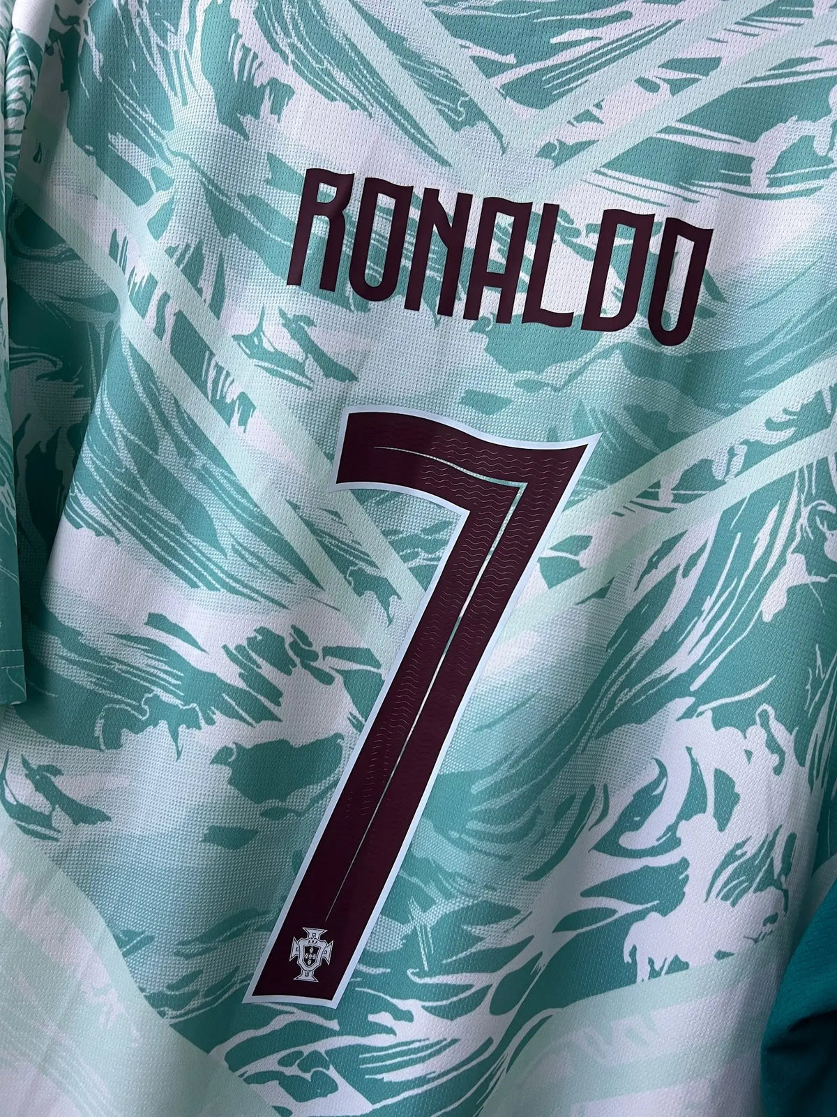Puma Portugal 2026 Away Jersey – Cristiano Ronaldo #7 – White/Green — detail