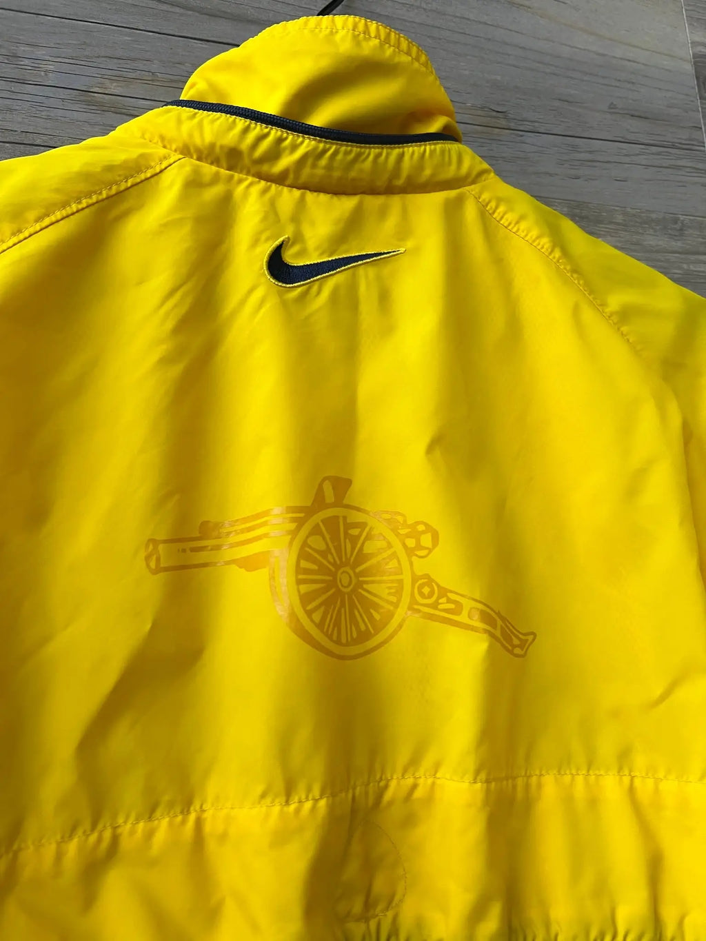 Nike Arsenal 1998/99 Windbreaker – Yellow/Black — detail