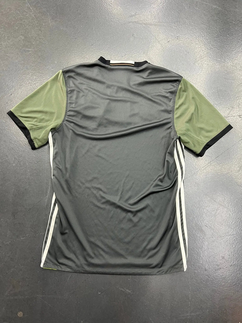Adidas Germany 2016–2017 Away Jersey - STA Apparel - Germany