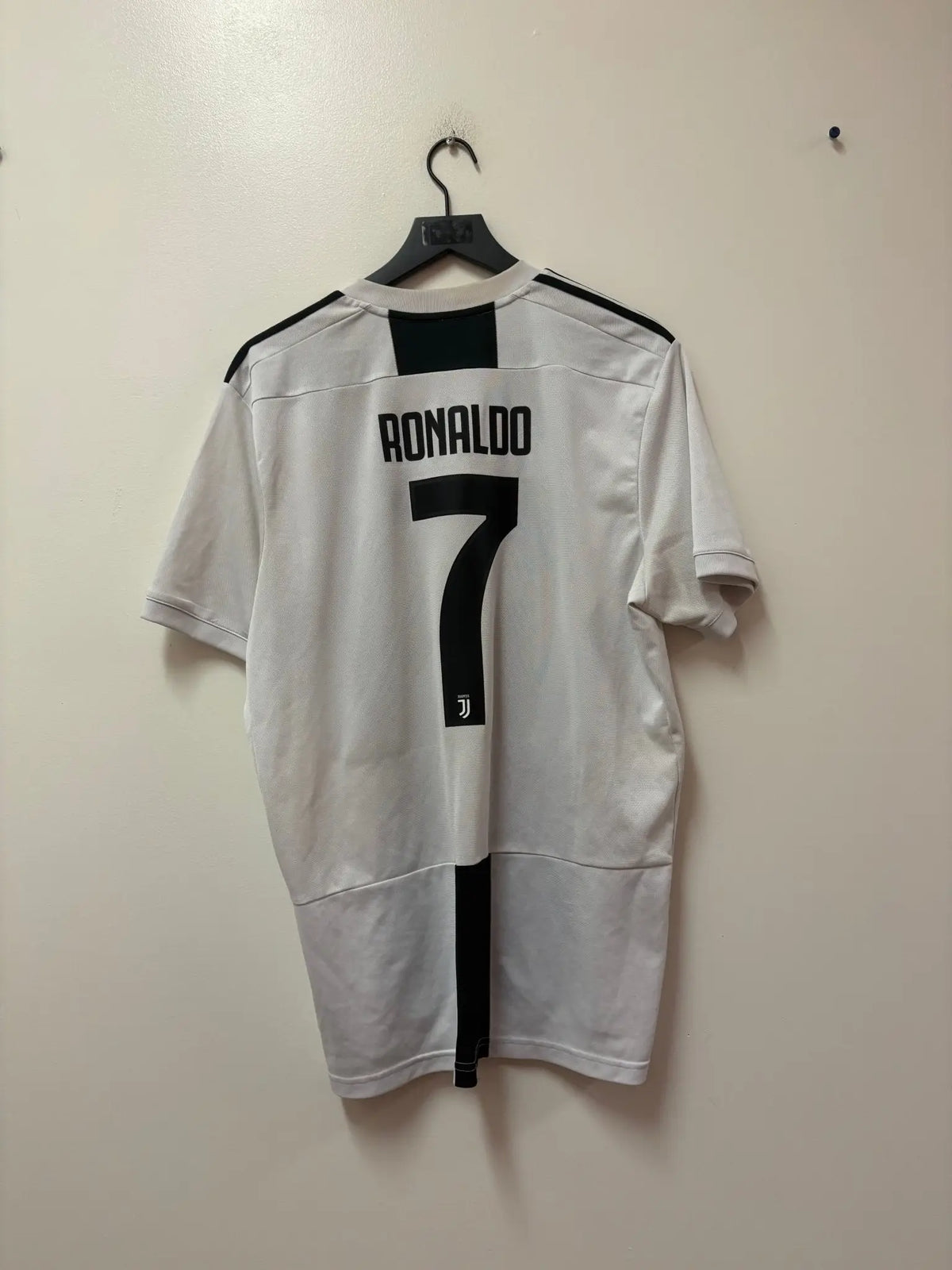 Adidas Juventus 2018-19 Home Jersey- Ronaldo 7 - STA Apparel - Juventus