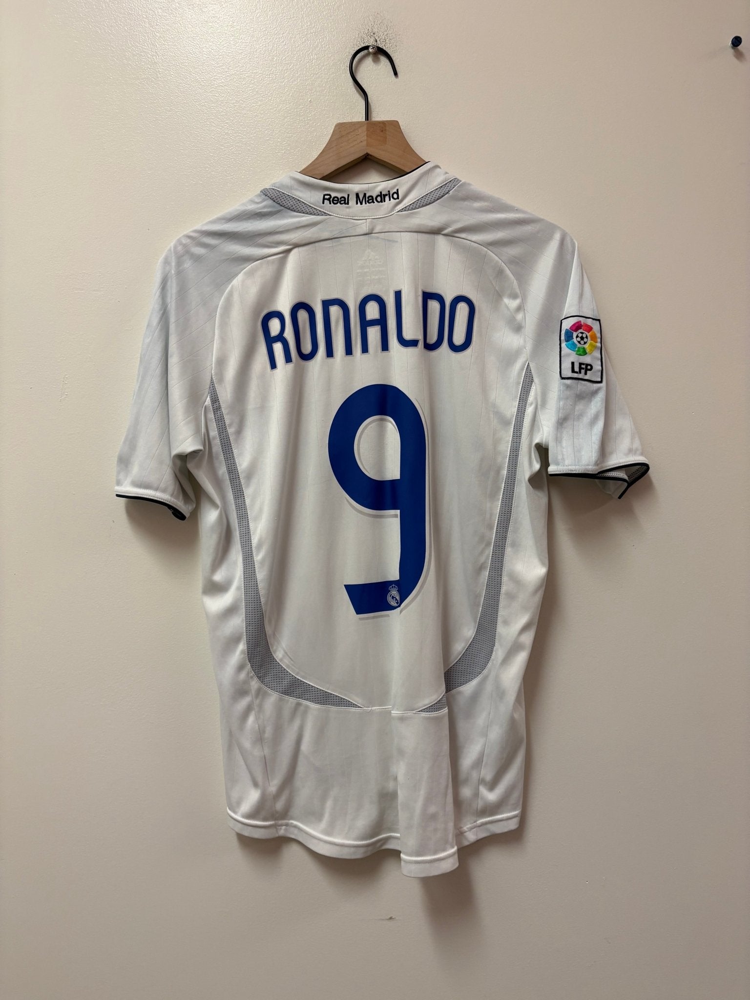 Adidas Real Madrid 2006-07 Home Jersey- Ronaldo 9 - STA Apparel - Real Madrid