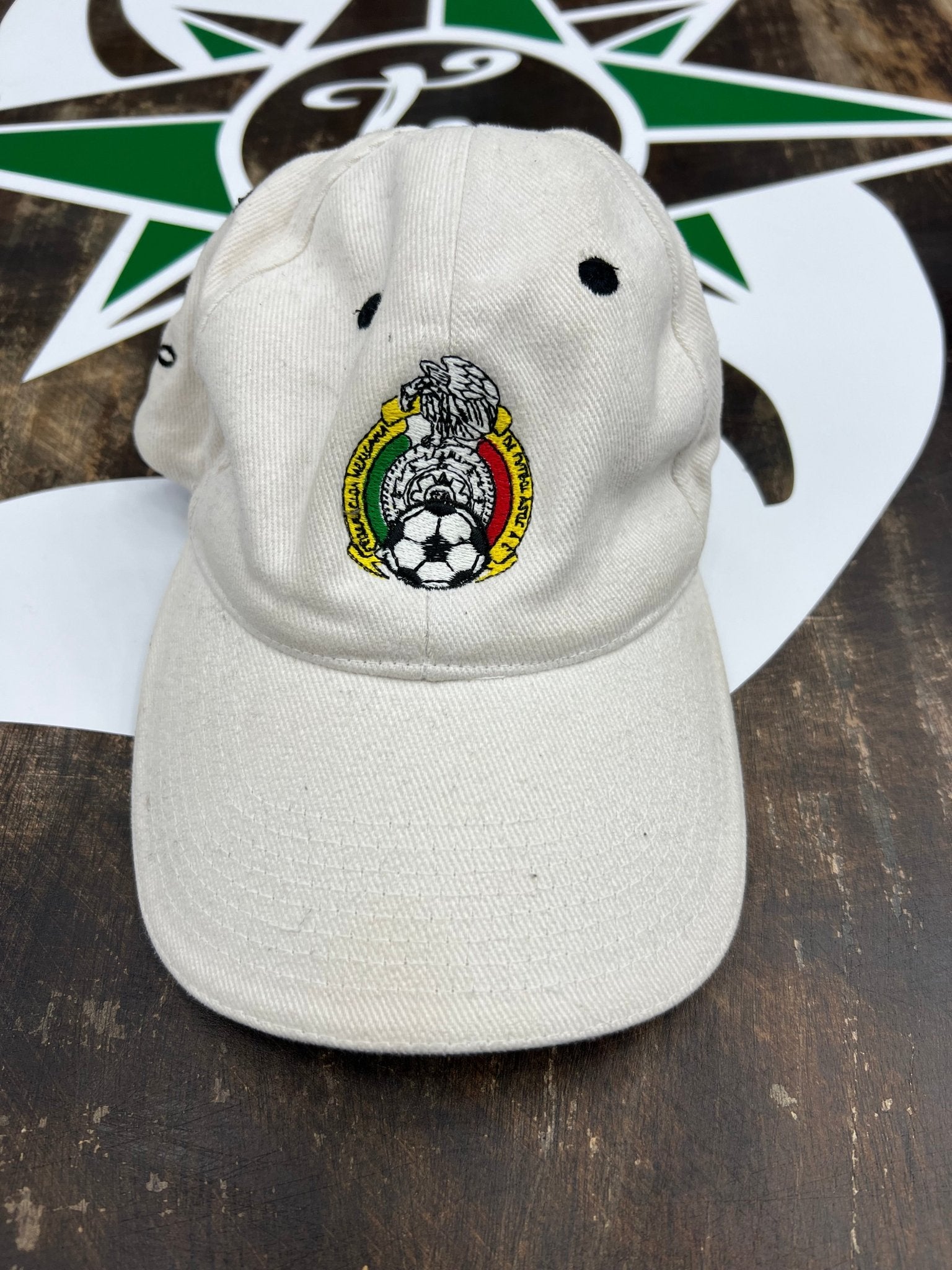 Atlética Mexico Embroidered Snapback Hat - STA Apparel - Mexico