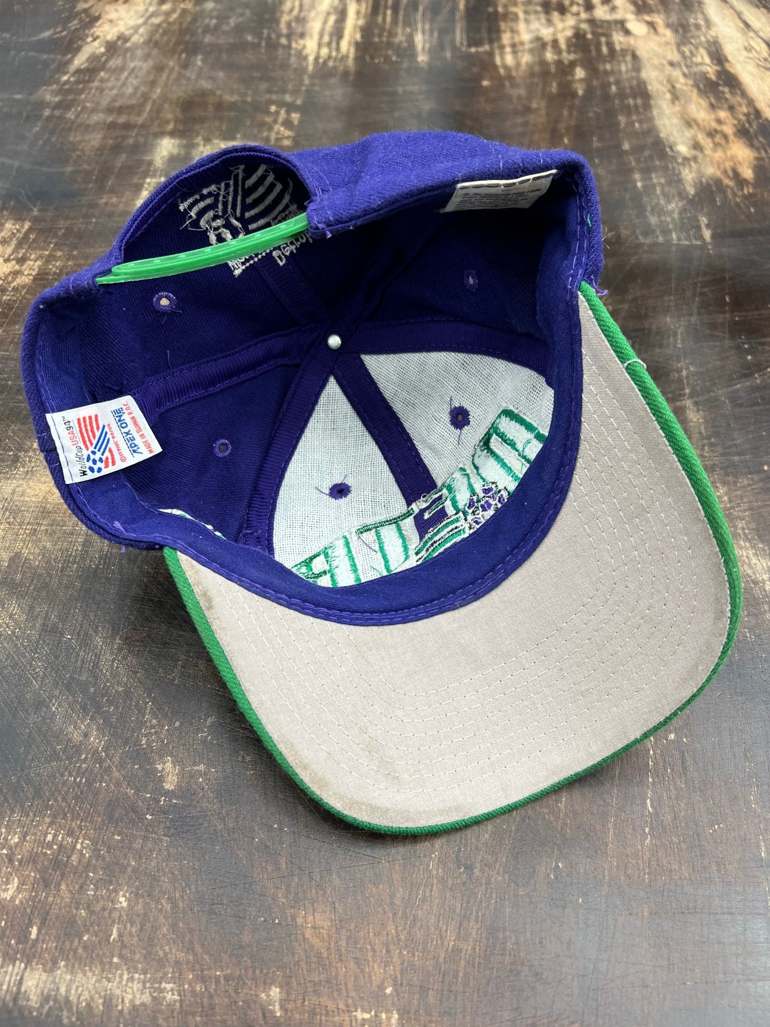 Detroit World Cup USA 1994 Vintage Snapback – Purple & Green Edition - STA Apparel - World cup