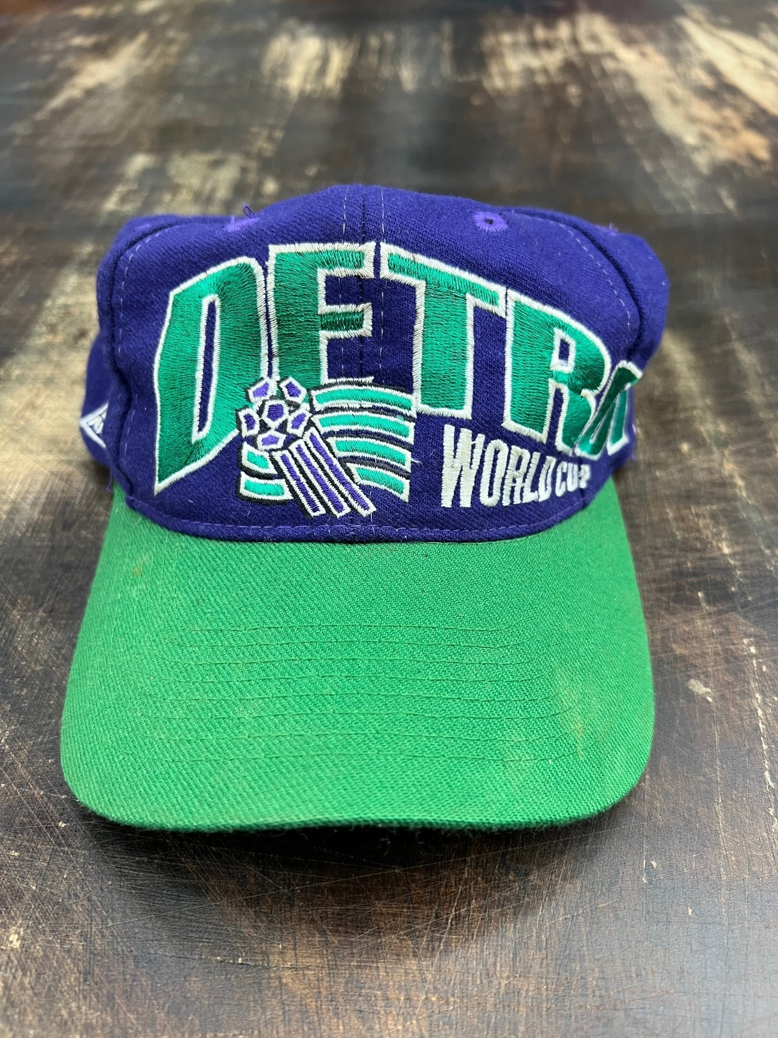 Detroit World Cup USA 1994 Vintage Snapback – Purple & Green Edition - STA Apparel - World cup