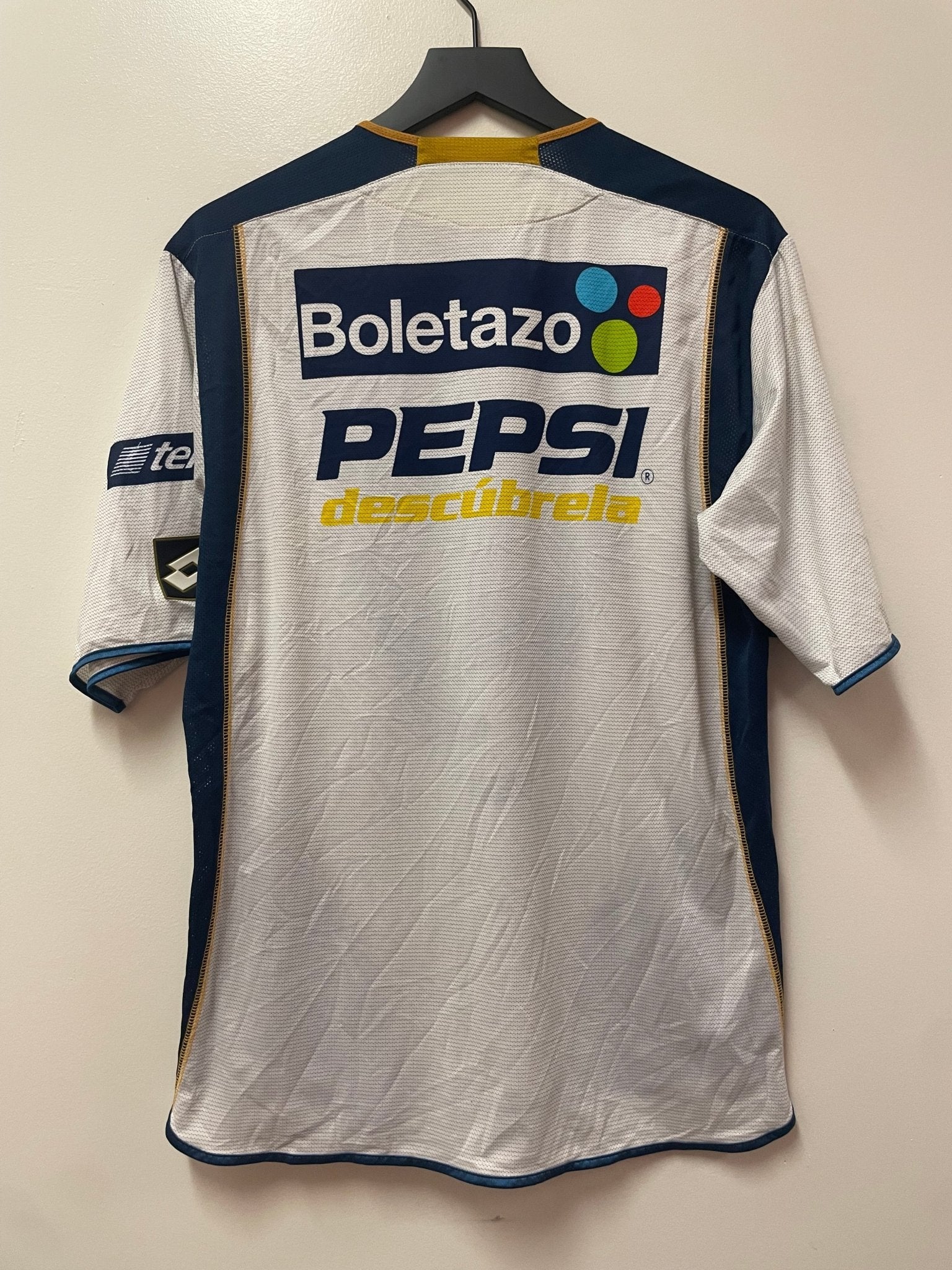 Lotto Pumas UNAM 2004–2005 Home Jersey - STA Apparel - Pumas