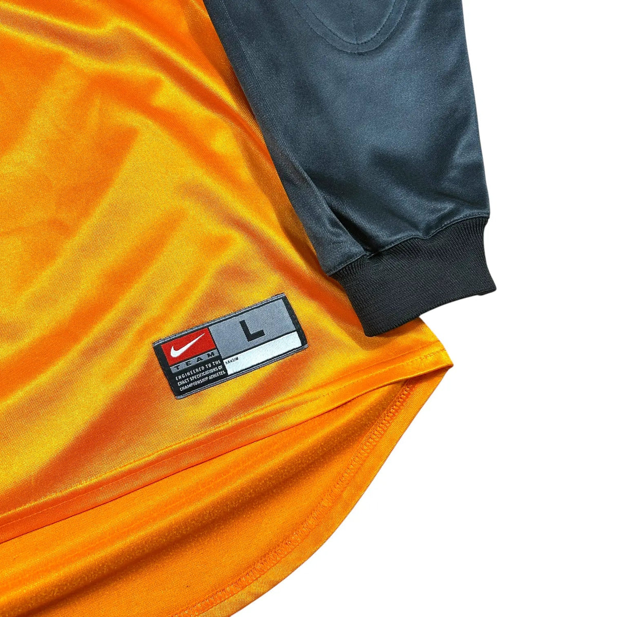Nike – FC Barcelona – 1999–2000 – Goalkeeper Shirt – Orange/Black - STA Apparel - Barcelona