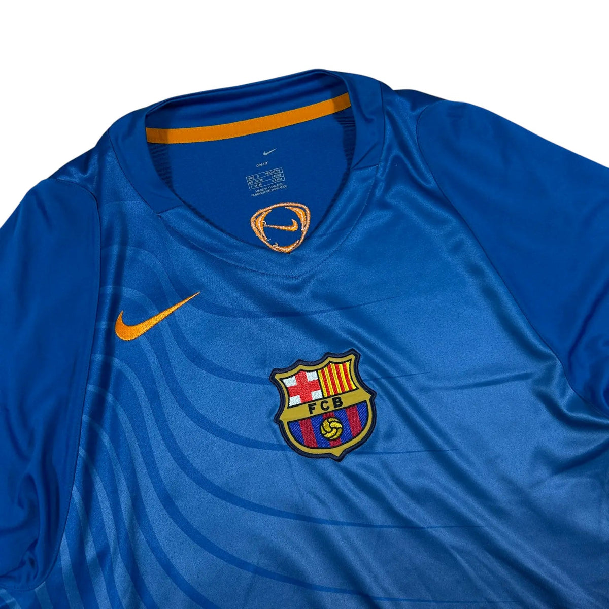 Nike – FC Barcelona – 2006–07 – Gradient Lines Training Shirt – Blue/Orange - STA Apparel - Barcelona