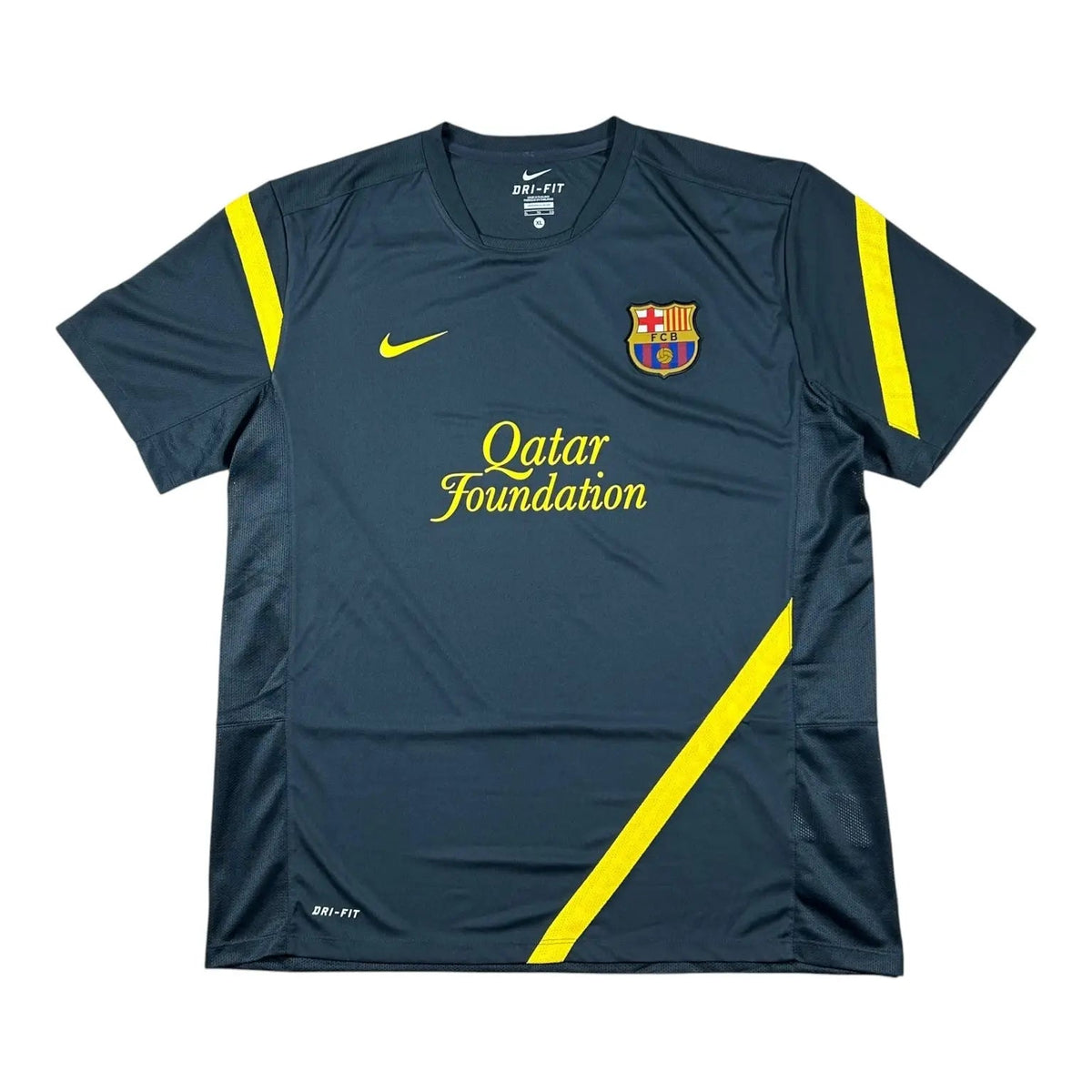 Nike – FC Barcelona – 2011–12 – Qatar Foundation Training Shirt - STA Apparel - Barcelona