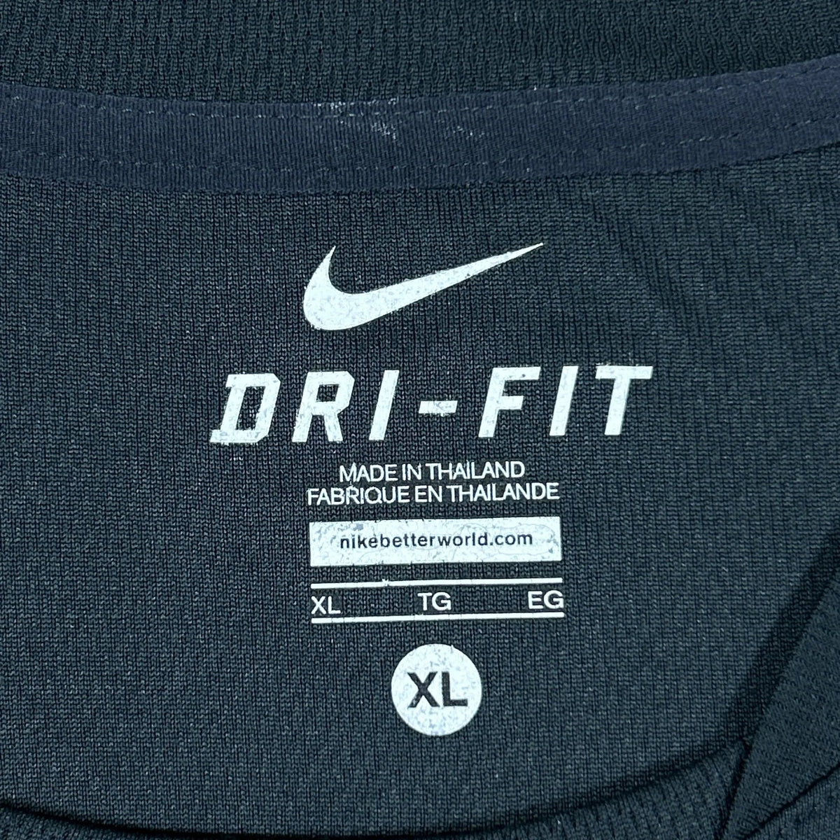 Nike – FC Barcelona – 2011–12 – Qatar Foundation Training Shirt - STA Apparel - Barcelona