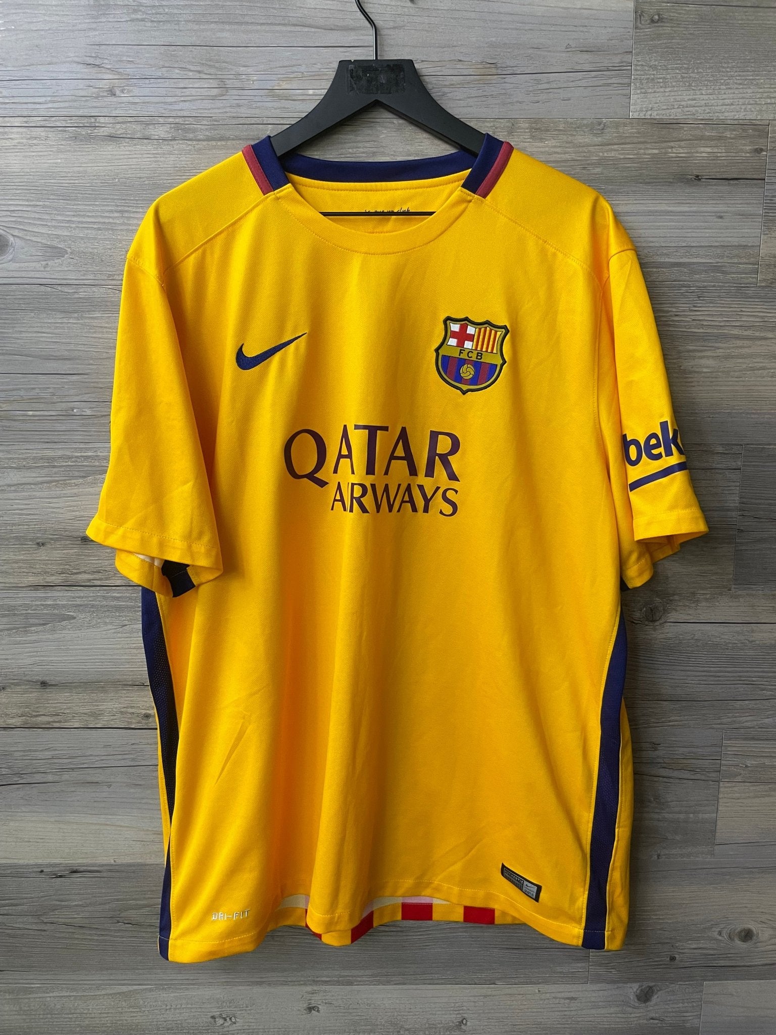 Nike FC Barcelona 2019/20 Away Jersey – Antoine Griezmann 17 - STA Apparel - Barcelona
