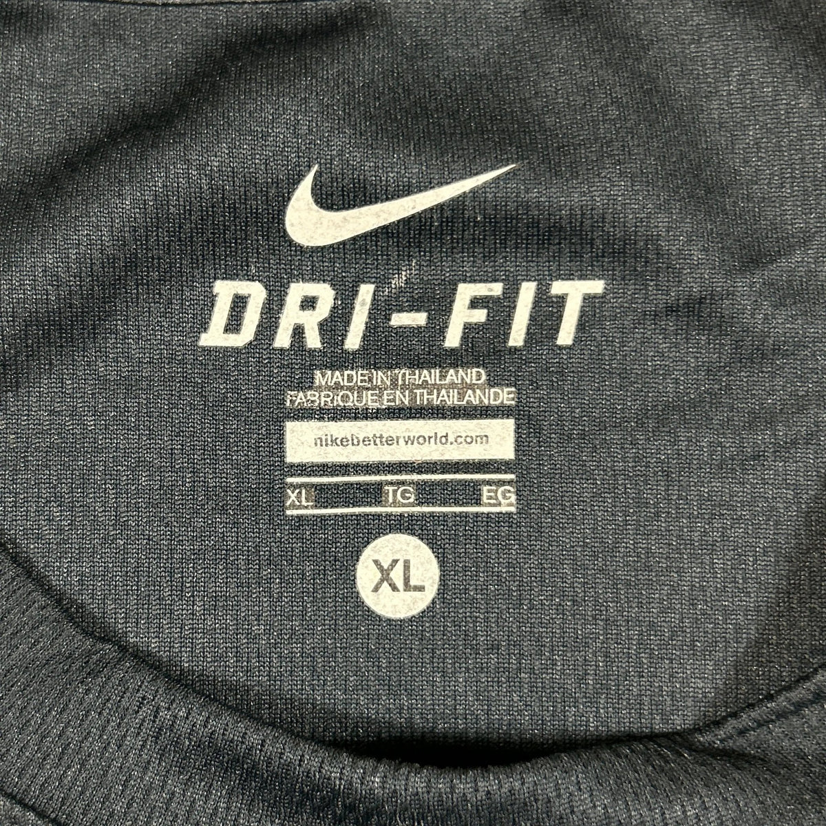 Nike – FC Barcelona – Qatar Foundation Training Shirt – Blue/NavyN (BNWT) - STA Apparel - Barcelona