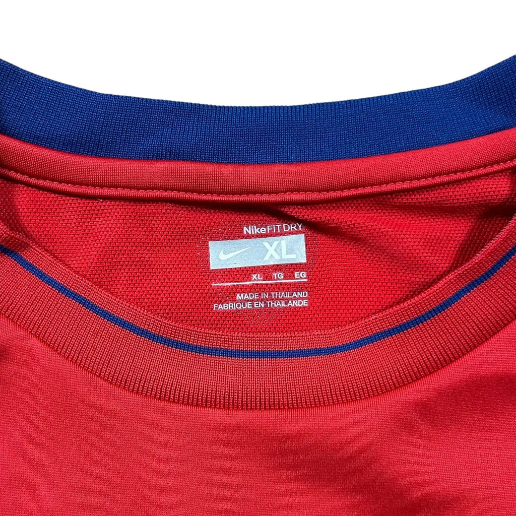 Nike – Manchester United – 2008–09 – AIG Sleeveless Training Top – Red - STA Apparel - Manchester United