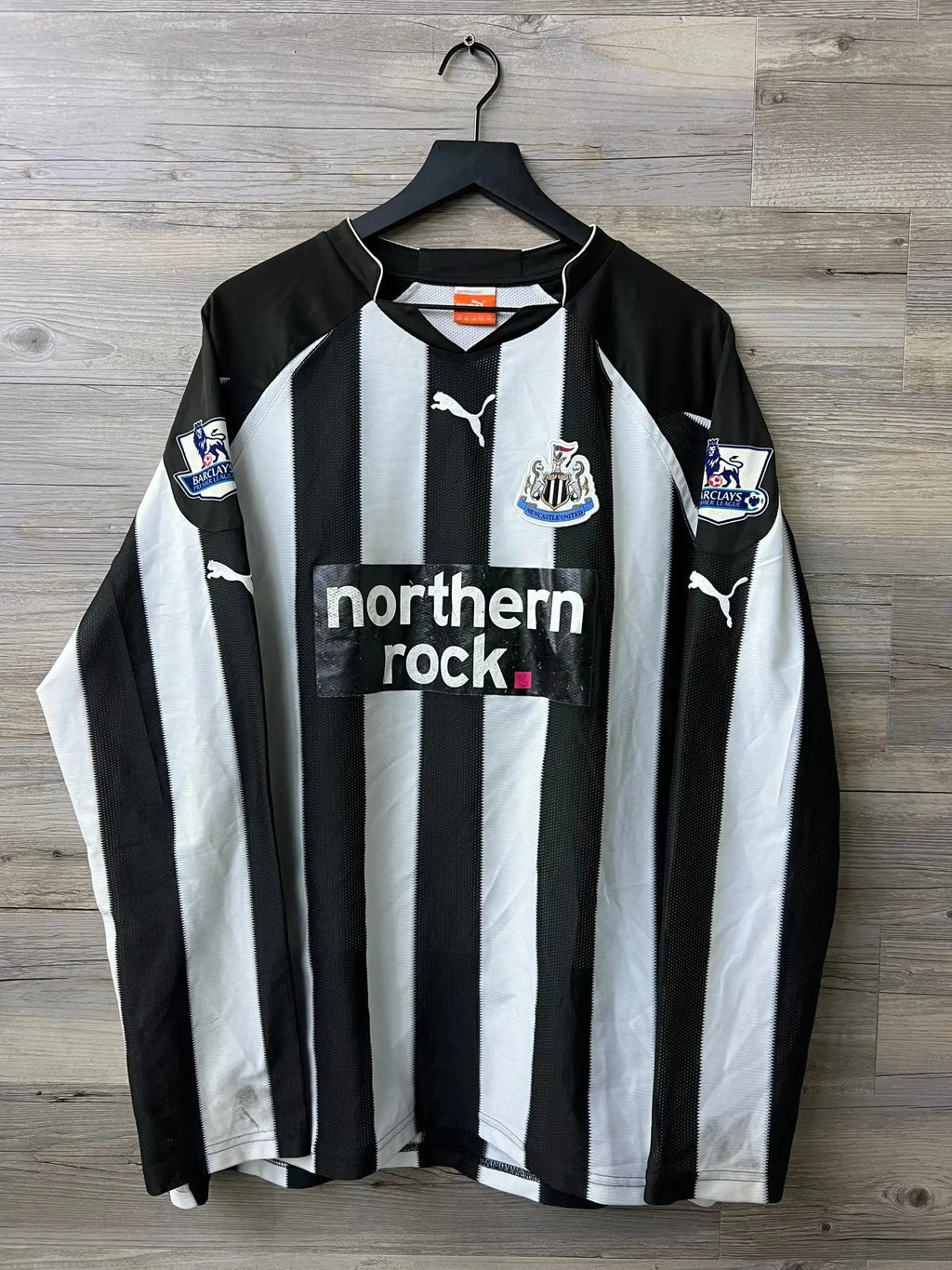 Puma Newcastle United 2010–11 Home Long-Sleeve Jersey – Andy Carroll 9 - STA Apparel - Newcastle united