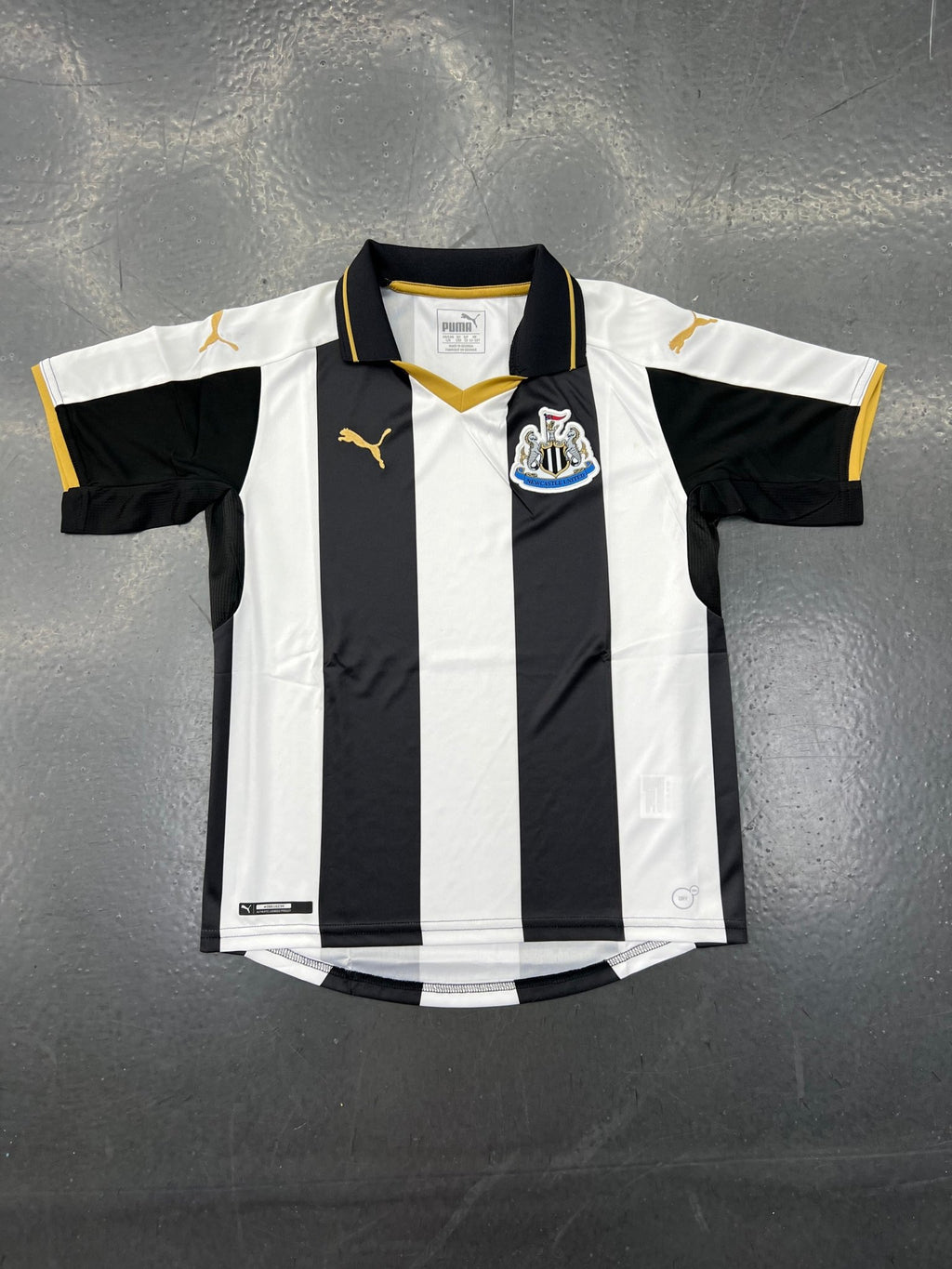 Puma Newcastle United 2016/17 Home Jersey - STA Apparel - Newcastle united