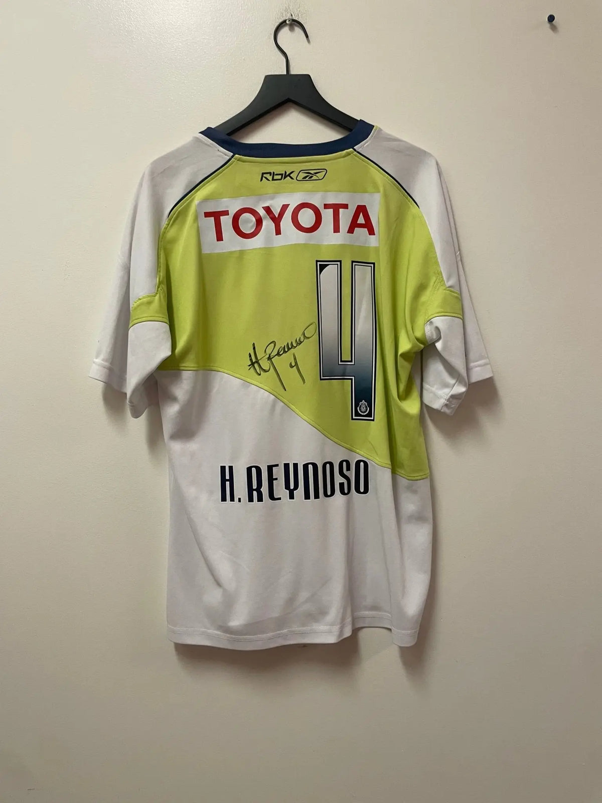 Reebok Chivas de Guadalajara 2007–08 Away Jersey – H. Reynoso 4 - STA Apparel - Chivas