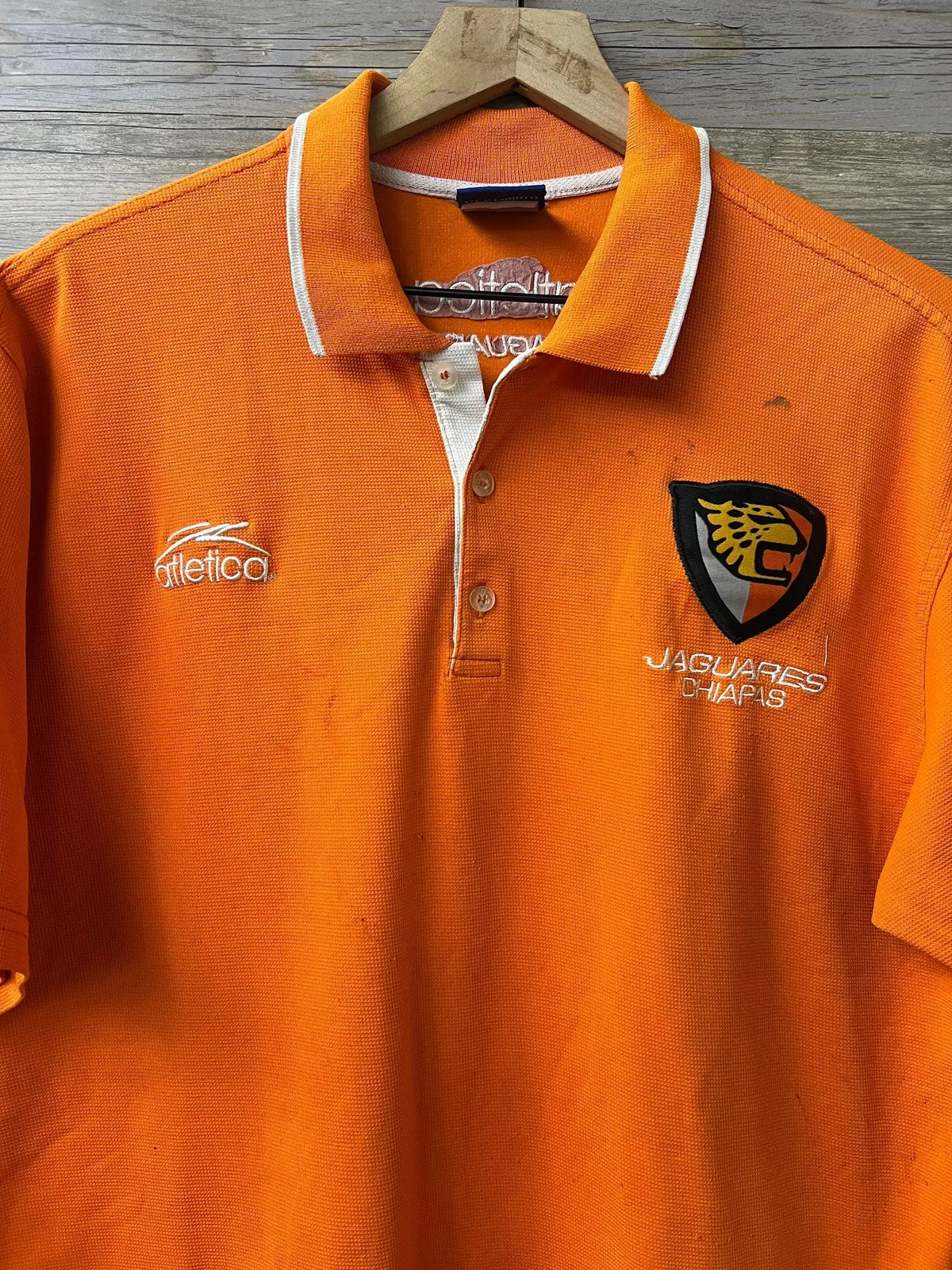 Atlética Jaguares de Chiapas Polo – Orange — detail