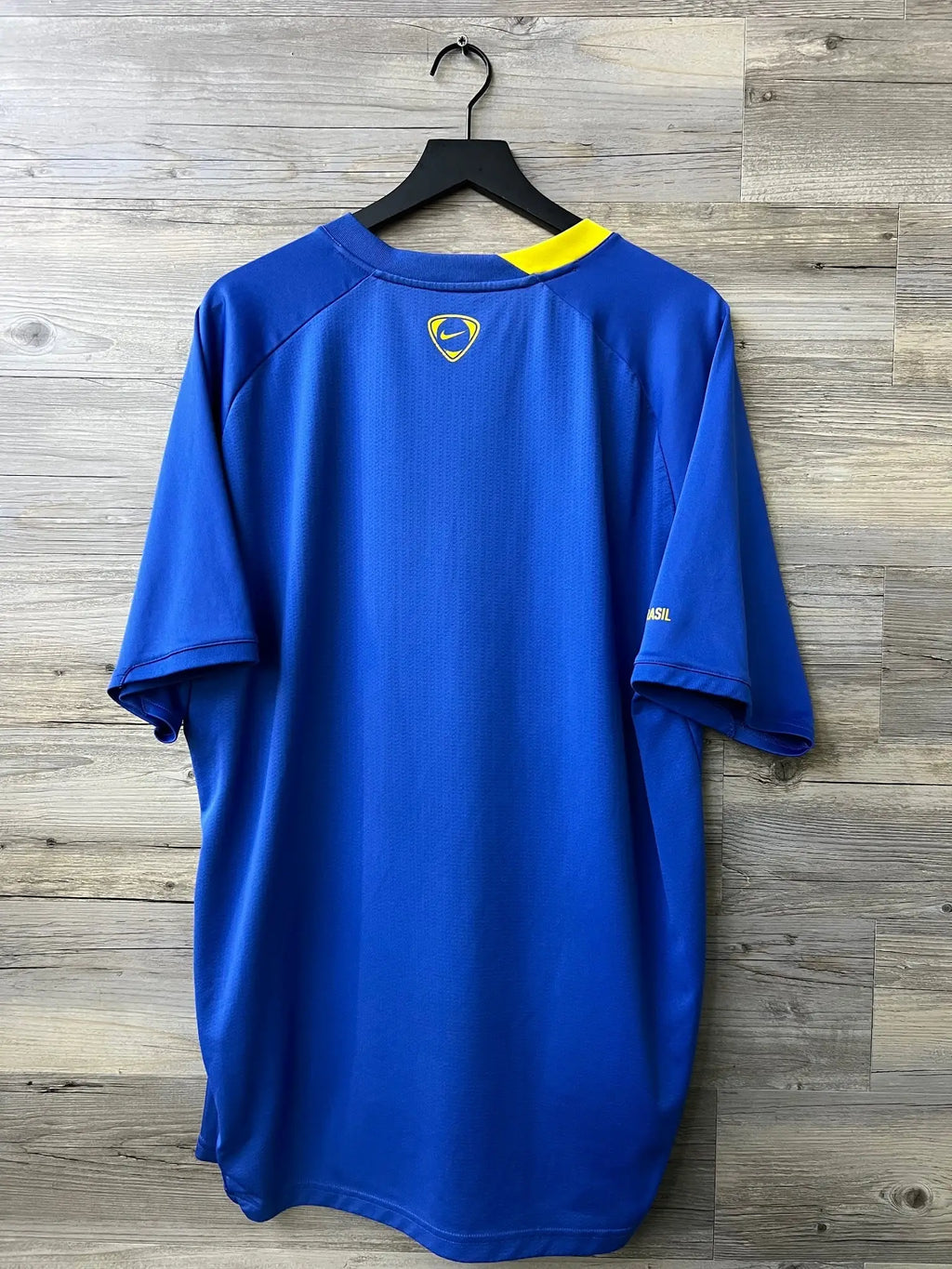 Item 077 — back