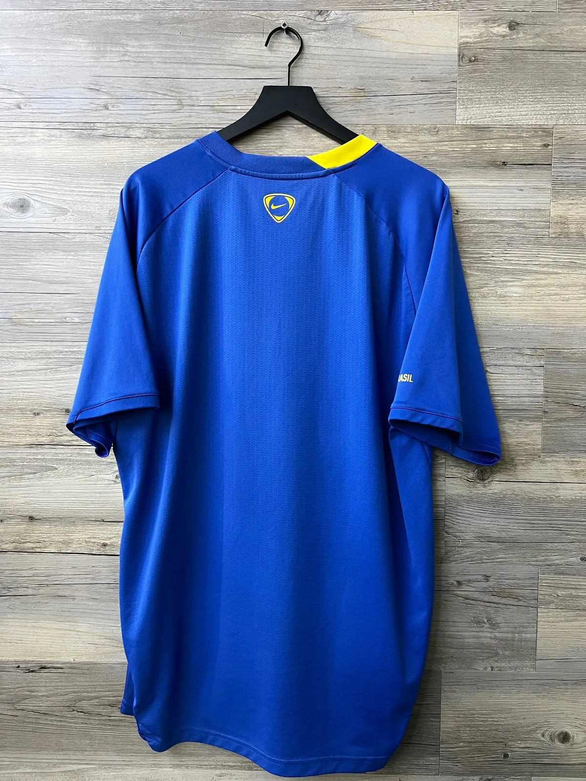 Item 077 — back