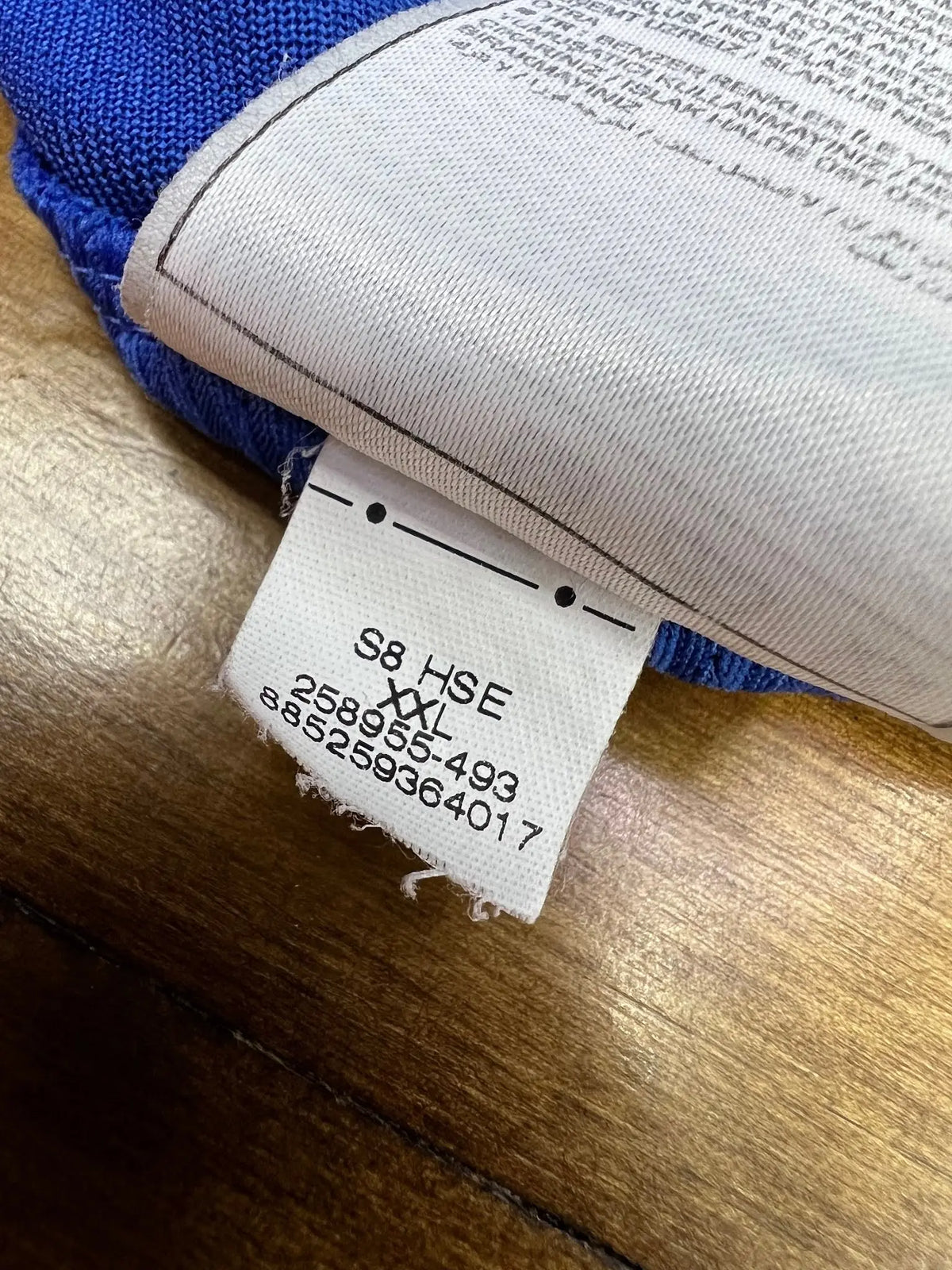Item 077 — size and product label