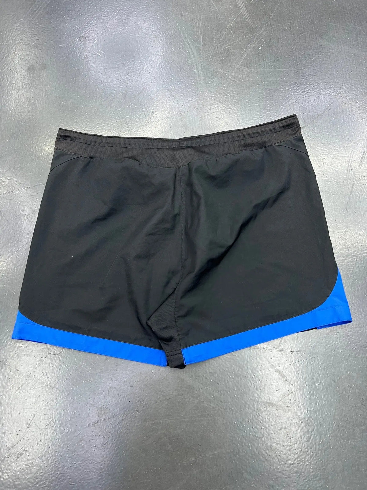 Item 083 — back