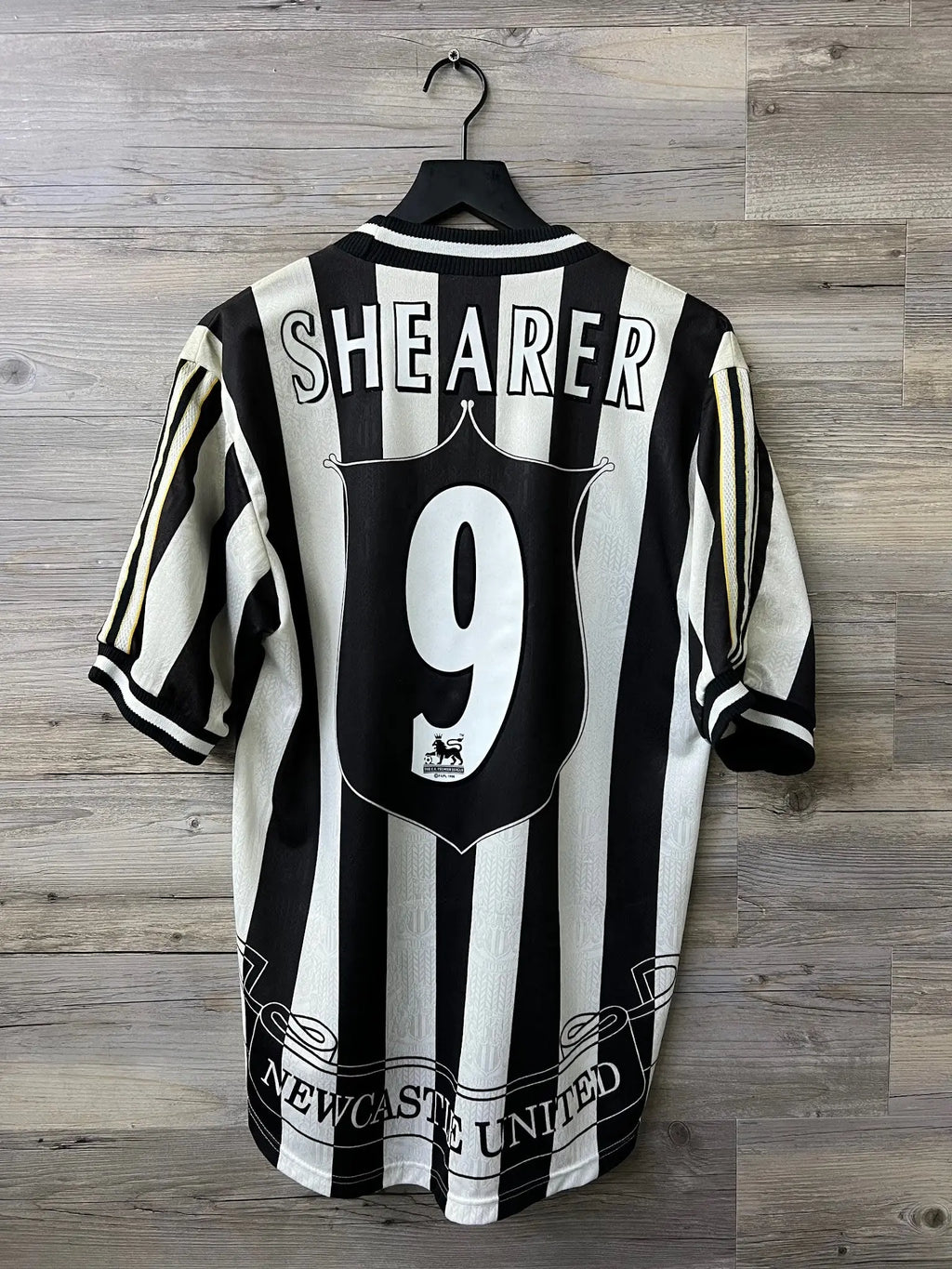 Adidas Newcastle United 1997–99 Home Jersey – Alan Shearer #9 — back