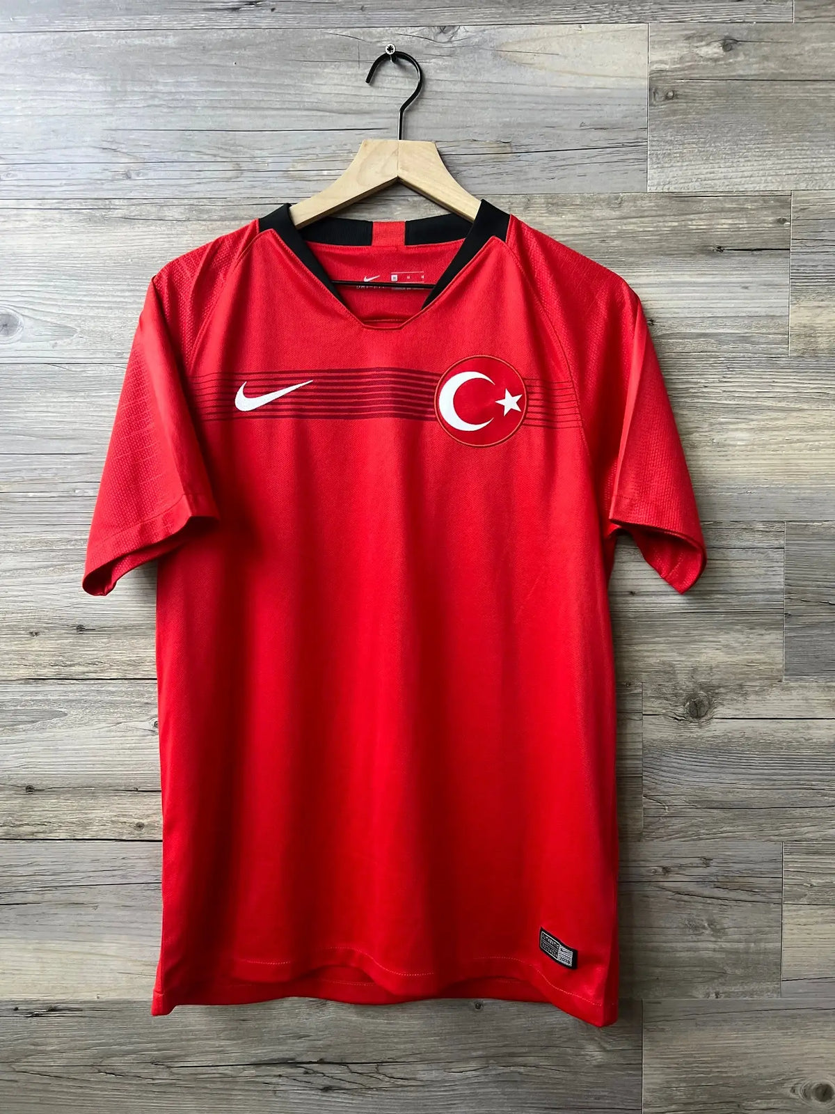 Nike Turkey 2018/19 Home Jersey — front view